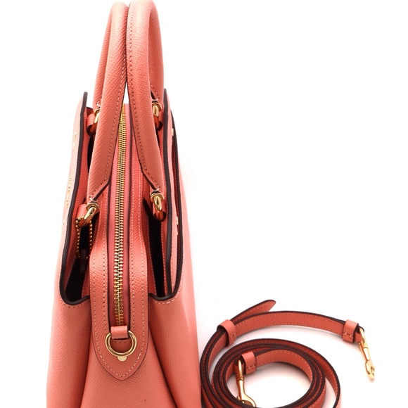 Coach Mini Lillie Carryall - Picture 6 of 10